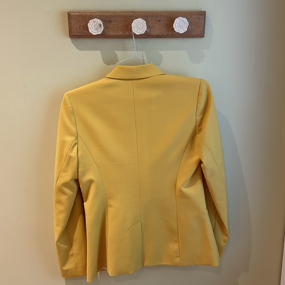 Single button blazer - Picture 3 of 4